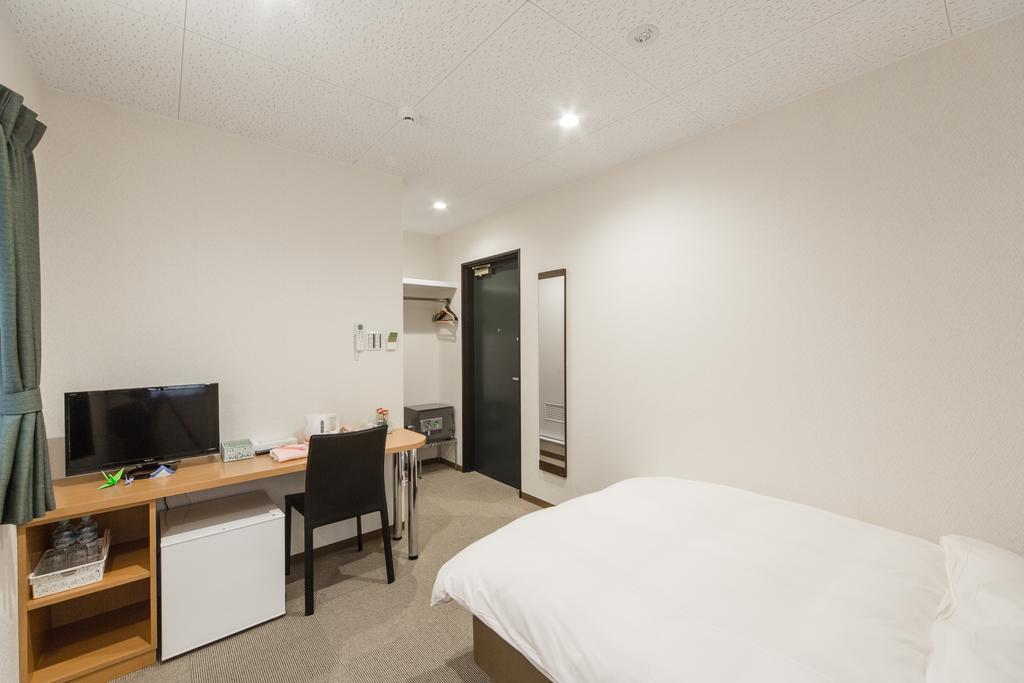 Shijo Omiya Guesthouse And Hotel Кіото Екстер'єр фото